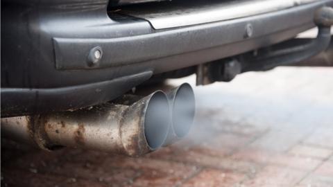 Vehicle exhaust