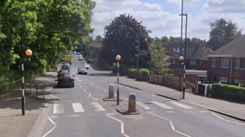 The Hucknall Road crossing