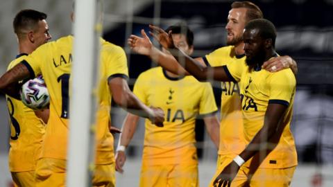 Tottenham beat Lokomotiv Plovdiv