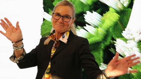 Angela Ahrendts