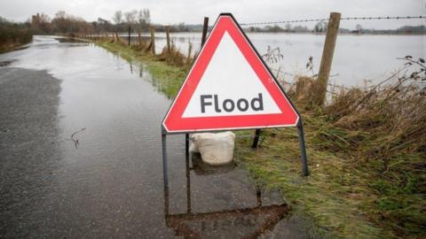 Flood sign - generic image