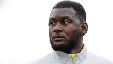 Aaron Pierre during warm up for Shrewsbury Town