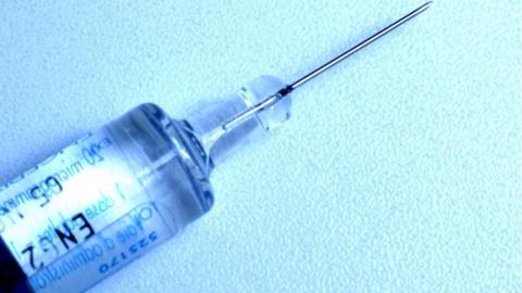 Medical syringe