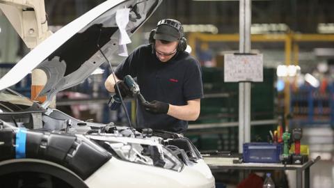 UK car production