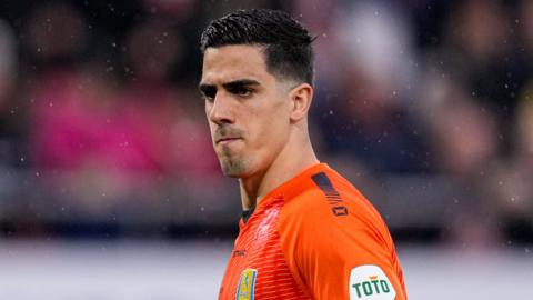 Joel Pereira in goal for RAC Waalwijk