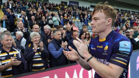 Simpson was one of the five try-scorers in Worcester's last game, the now expunged 39-3 Premiership win over Newcastle in September