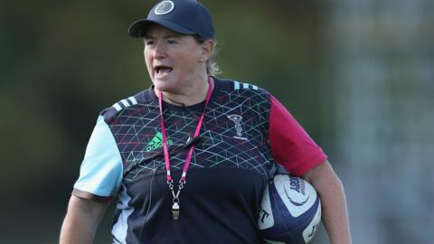 Karen Findlay coaching Harlequins