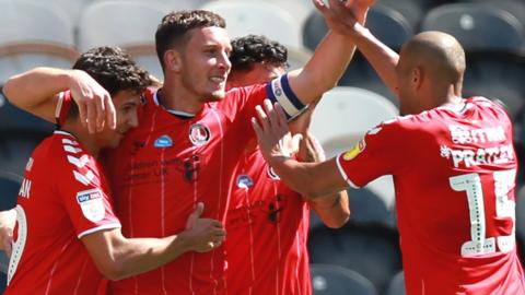 Charlton celebrate Jason Pearce's opening goal at Hull