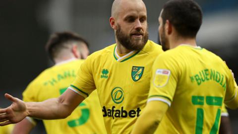 Teemu Pukki and Emi Buendia celebrate for Norwich at Blackburn