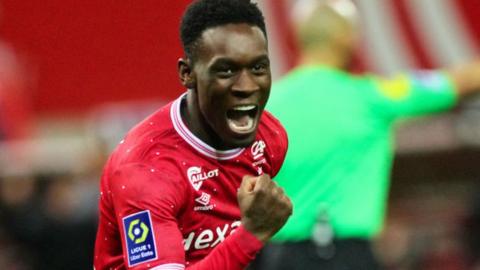 Folarin Balogun celebrate scoring for Rennes