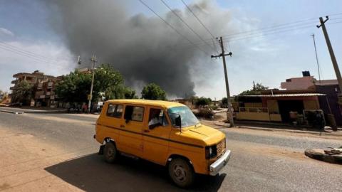 Smoke rises during clashes between the army and the paramilitary Rapid Support Forces (RSF), in Omdurman, Sudan July 4, 2023