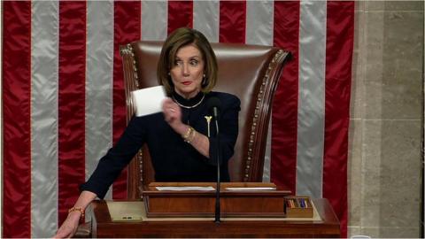 Nancy Pelosi announces impeachment passes