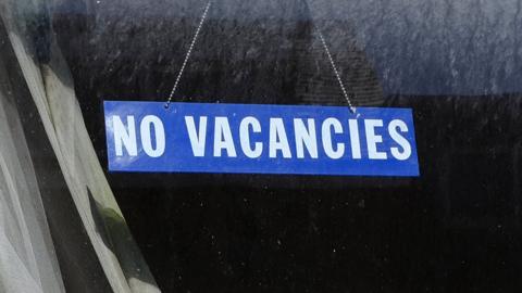 No vacancies sign