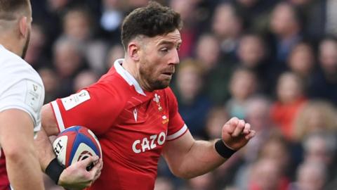 Alex Cuthbert attacks for Wales
