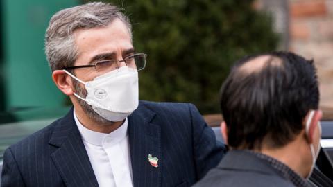 Iran's chief nuclear negotiator, Ali Bagheri Kani, arrives at talks with world powers in Vienna, Austria (29 November 2021)