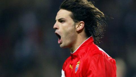 Fernando Morientes celebrates his goal for Monaco against Real Madrid