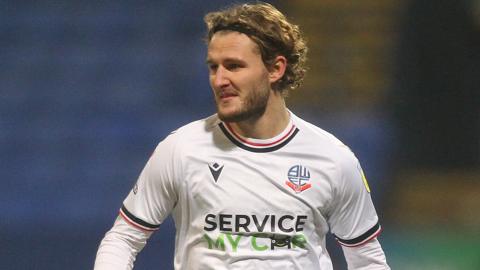 Kieran Sadlier in action for Bolton Wanderers