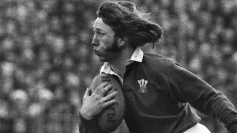 JPR Williams attacks for Wales