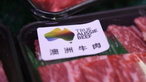 Australian beef for sale labelled in Chinese and English