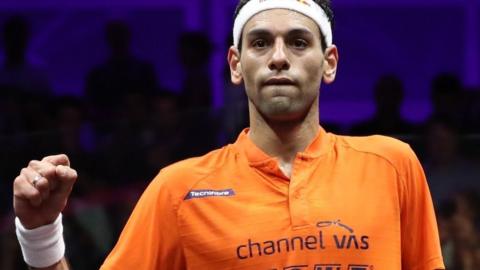 Mohamed ElShorbagy celebrates victory