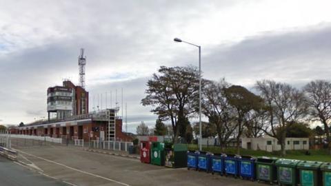 Grandstand at Noble's Park