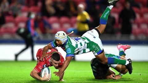 Scarlets 34-28 Benetton