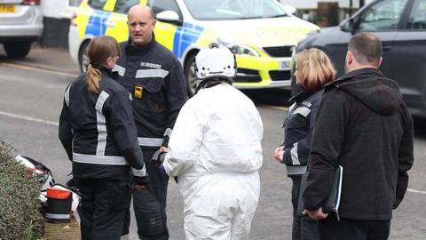 Investigators at scene of flat fire in Gossoms Ryde, Berkhamsted