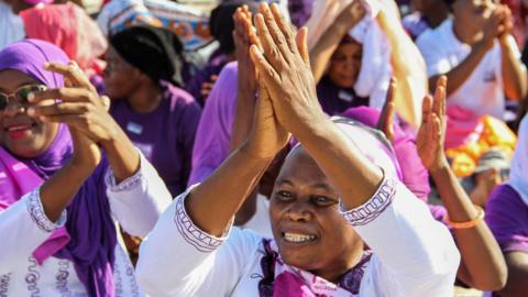 Supporters of ACT Wazalendo opposition candidate Seif Sharif Hamad attend a presidential election rally in Dar es Salaam, Tanzania 20 October 2020