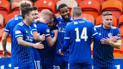 Peterhead players celebrating