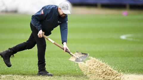 Sand was put down on parts of the Dens Park pitch before Saturday's game with Motherwell