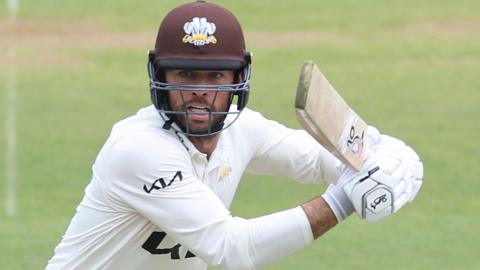 Ben Foakes batting for Surrey