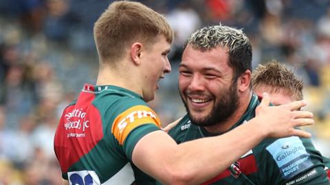 Leicester Tigers celebrate.