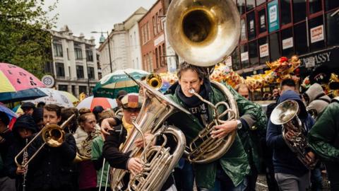 Jazz parade in Derry