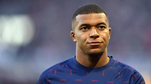 Kylian Mbappe warming up for Paris St-Germain