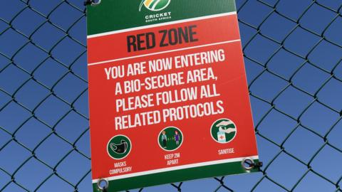 Coronavirus warning in Paarl