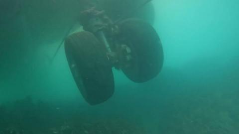 Plane wheel underwater