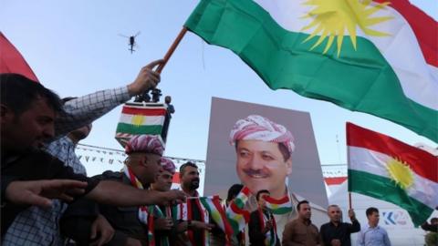 Iraqi Kurds rally in Irbil, with poster of Massoud Barzani (13/09/17)