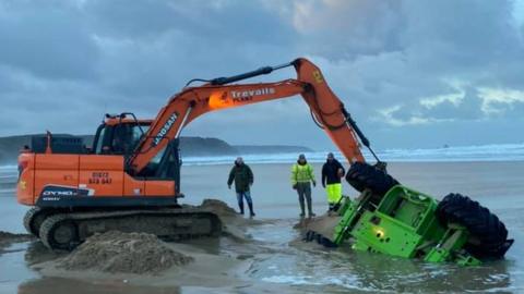 Telehandler rescue