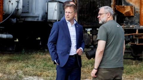 Grant Shapps in Ukraine with Ukrainian Energy Minister German Galushchenko