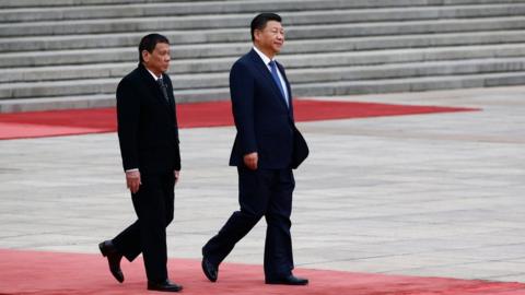 President of the Philippines Rodrigo Duterte (L) and Chinese President Xi Jinping (R) attend a welcoming ceremony at the Great Hall of the People on October 20, 2016 in Beijing, China.