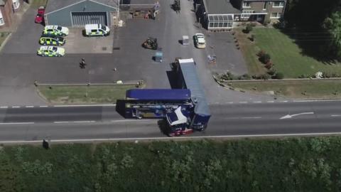 Bus and lorry crash