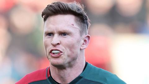 Chris Ashton