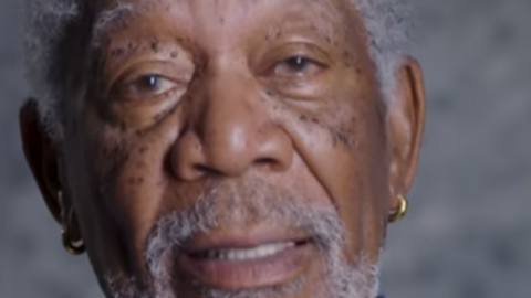 Morgan Freeman accuses Russia of interfering in the 2016 US election campaign.