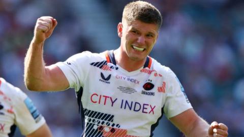 Owen Farrell celebrates for Saracens