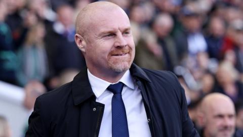 Everton manager Sean Dyche pre-match