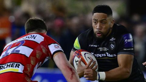 Phil Cokanasiga of Leicester Tigers in action against Gloucester in the Premiership Rugby Cup final