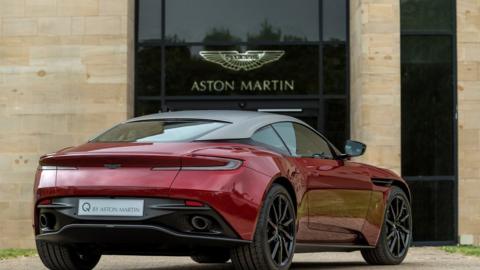 Aston Martin DB11