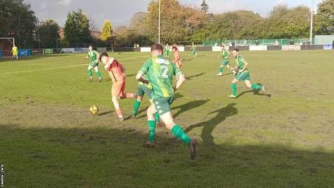 Hartley Wintney v Guernsey FC