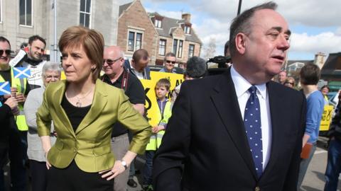 Nicola Sturgeon with Alex Salmond whilst on the General Election campaign trail in Inverurie, 2015