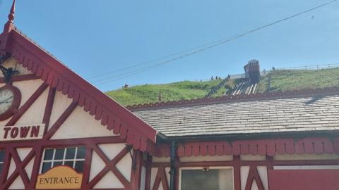 Saltburn cliff lift